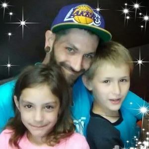 Meet your Posher, Bobby